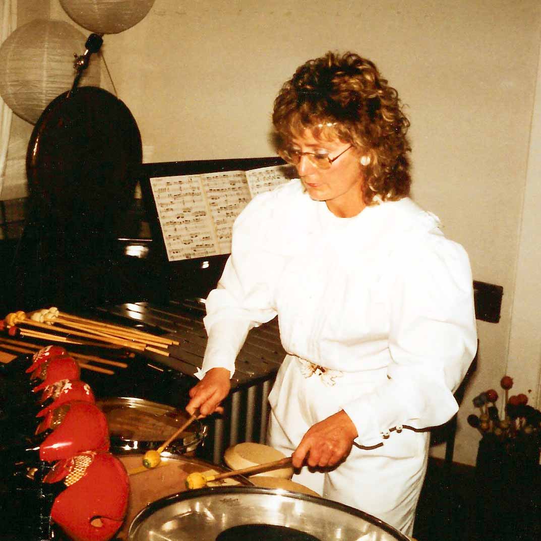 Marimba Pionierin