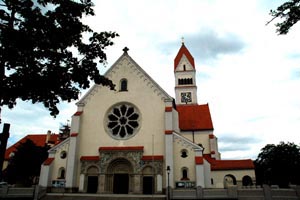 Kirchplatz Maria-Schutz